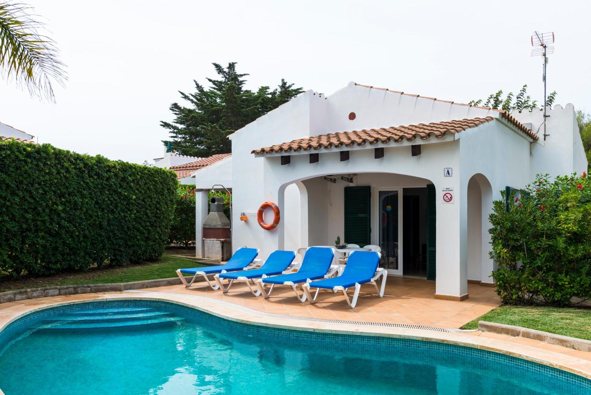 Apartchalet Villas Elvira. Villa A Son Carrio  Kültér fotó